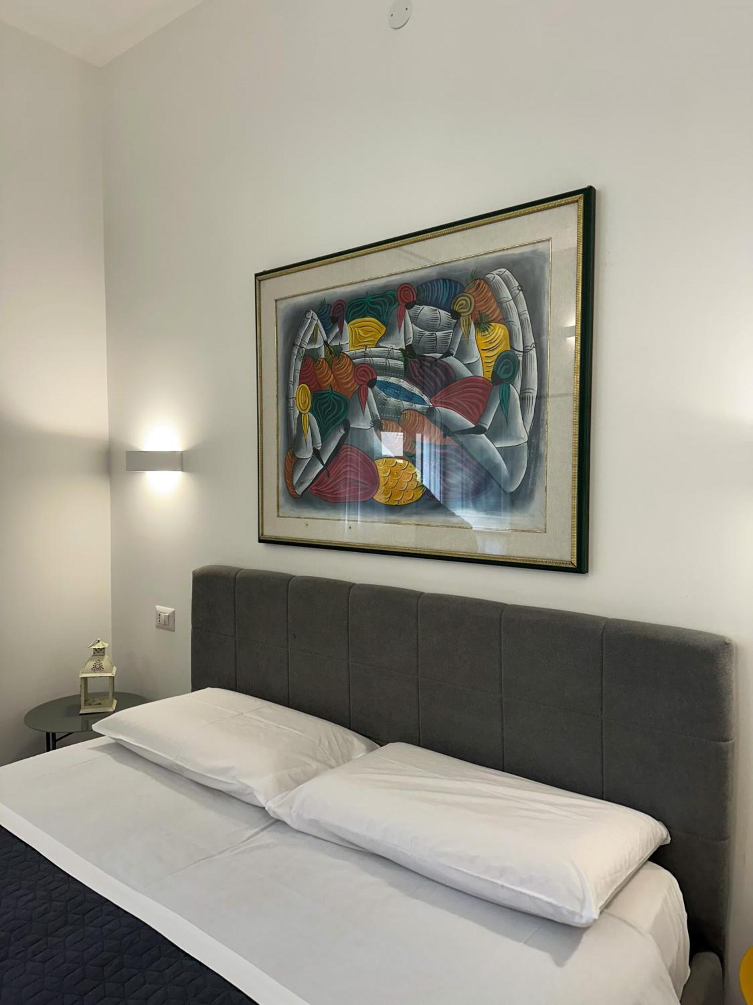 Dante 134 Rooms Кальярі Екстер'єр фото