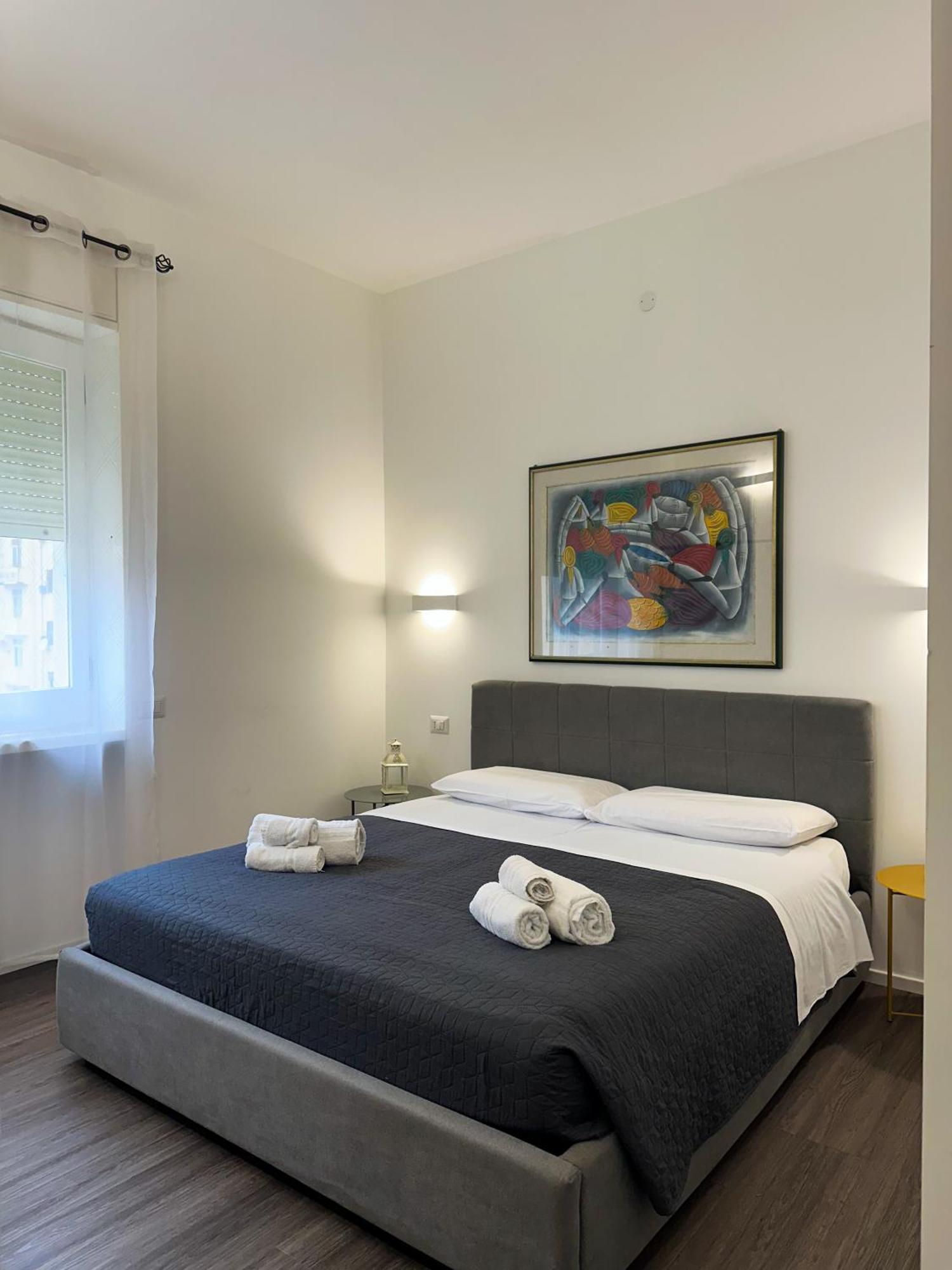 Dante 134 Rooms Кальярі Екстер'єр фото